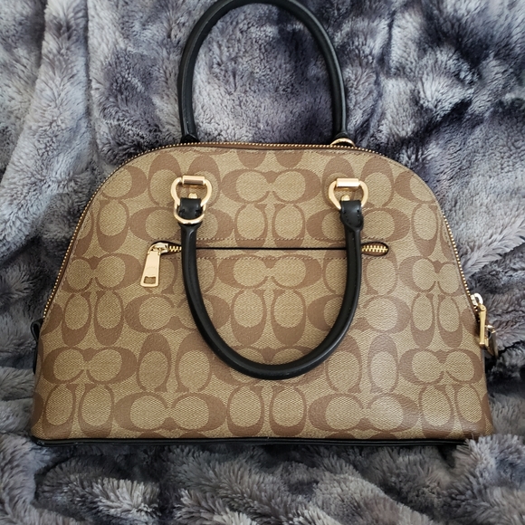 Authentic Coach Purse - Picture 2 of 6